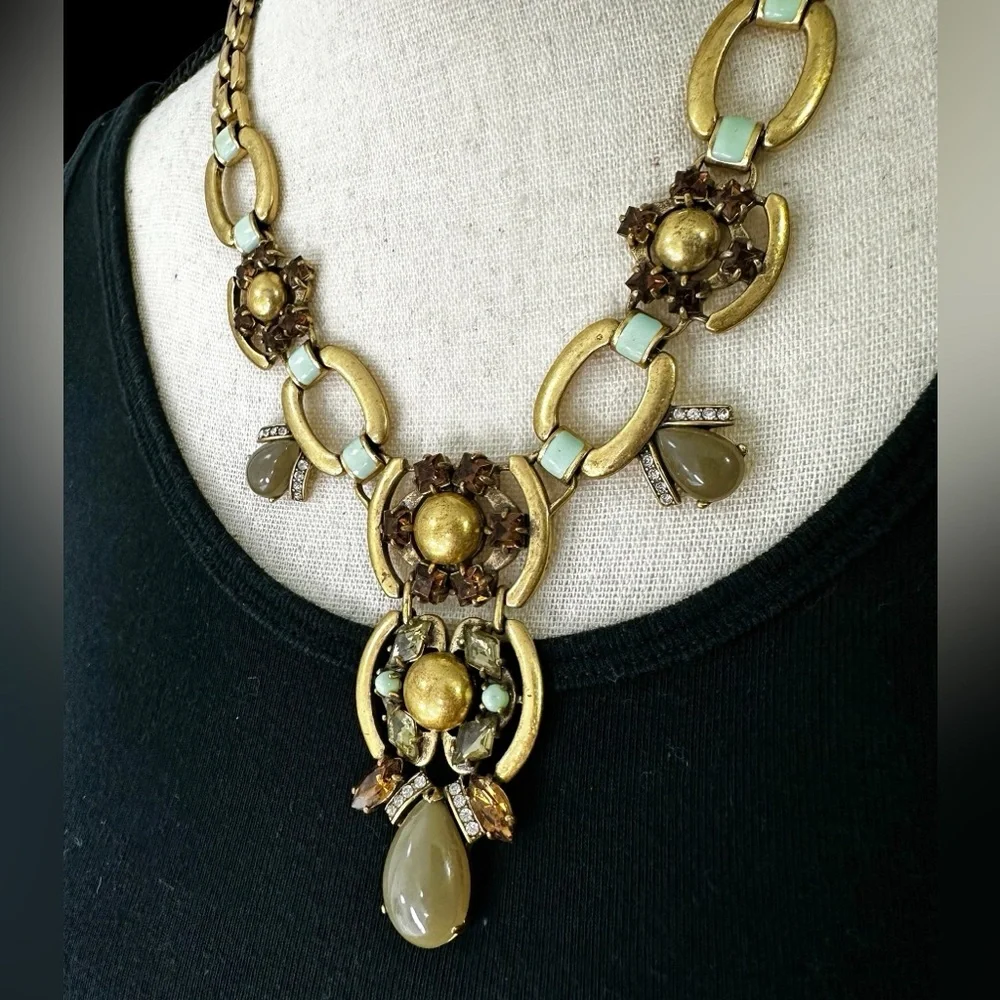 💚Stella & Dot “Livvy” Statement Necklace *with wear* - Picture 3 of 12